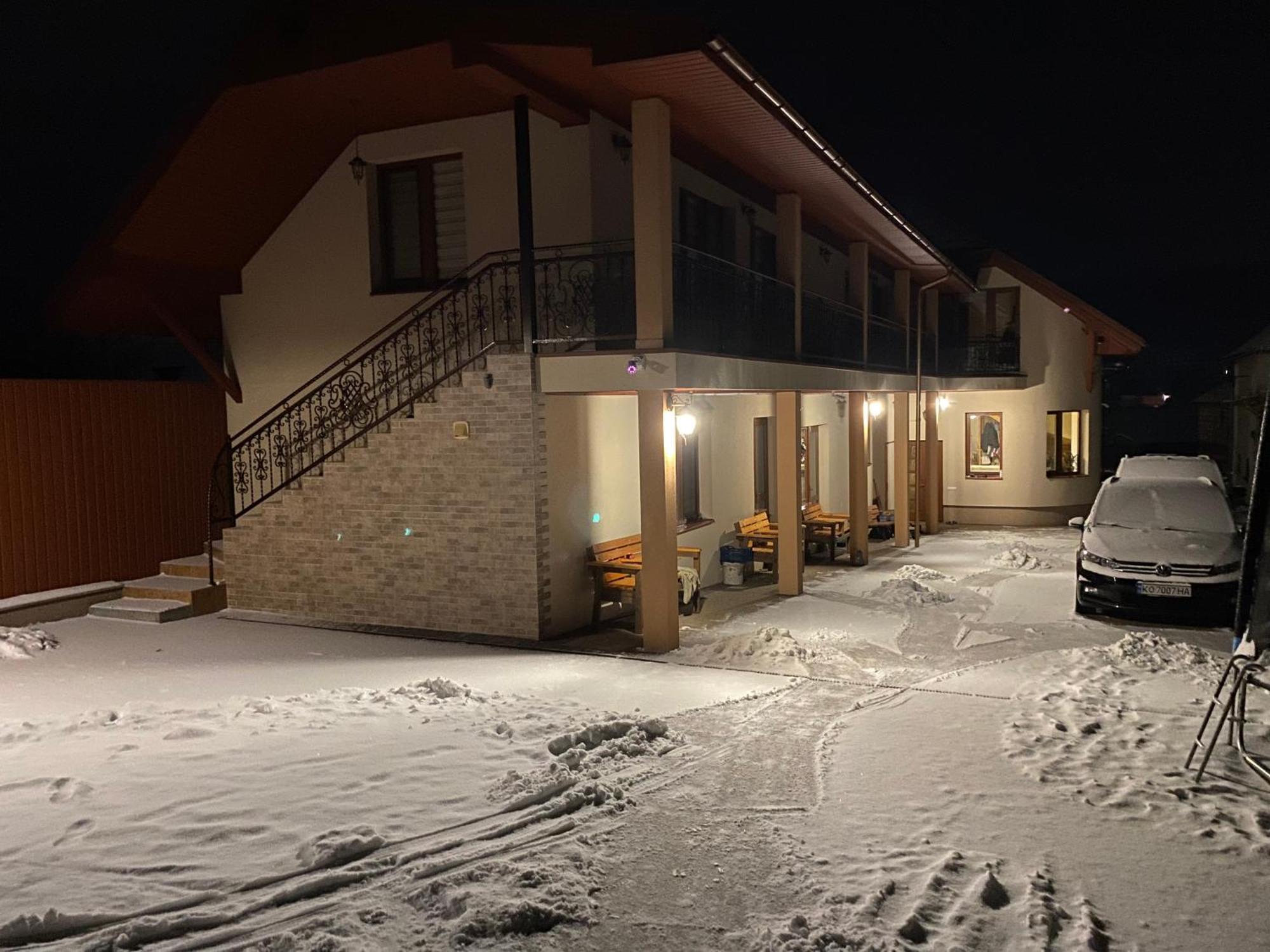 Садиба У Дохтора Відпочинок У Карпатах Golubinoye Esterno foto